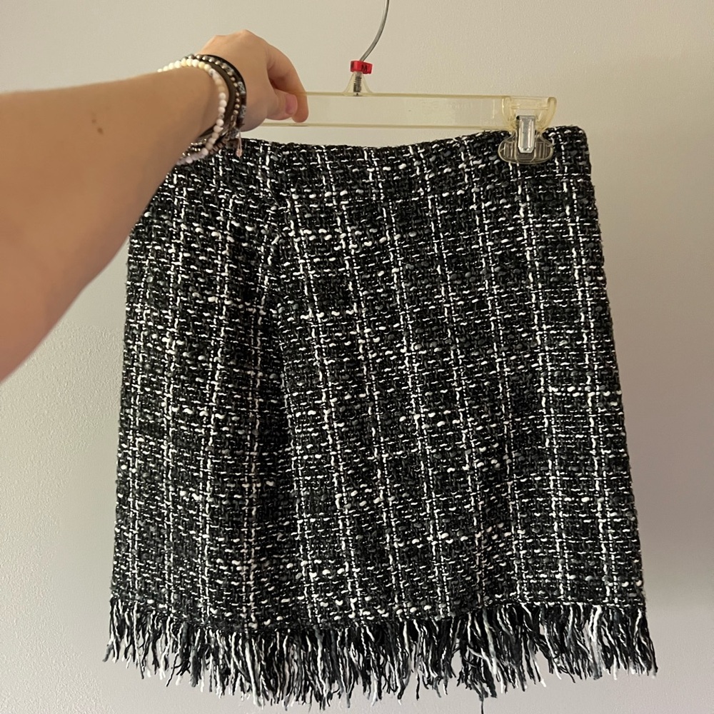 Skirt - Picture 2 of 3